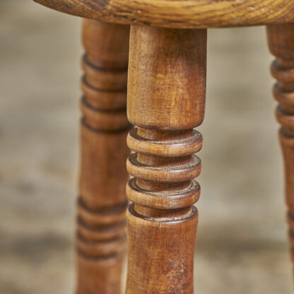 tabouret en chêne